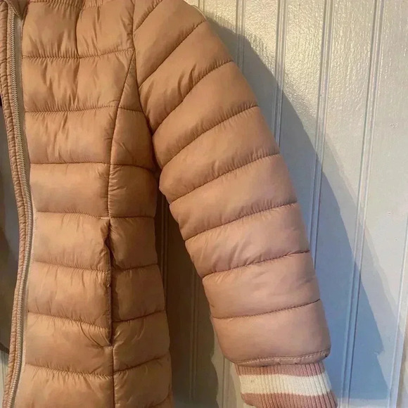 MICHAEL Michael Kors removable hooded puffer jacket for toddler - Picture 11 of 12